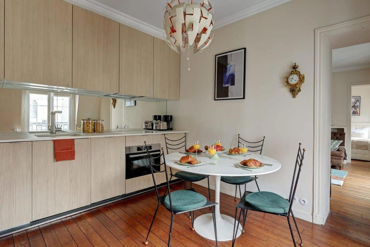 St Germain & Odeon - Cityapartmentstay Paris Exterior foto